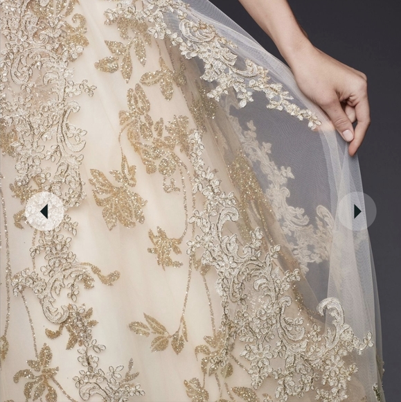 Size 8 Allover lace applique halter ball gown NWT originally $1300 Wedding Dress - Picture 3 of 5